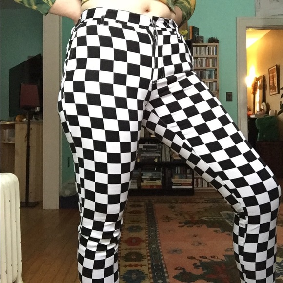 80’s CHECKERBOARD Sorta Stretchy Skinny Jeans - Picture 3 of 3
